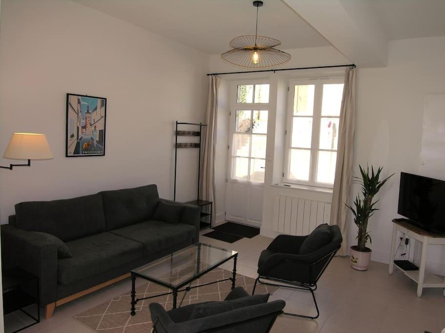 Gite L'Annexe Du Prieure Besson Exterior photo
