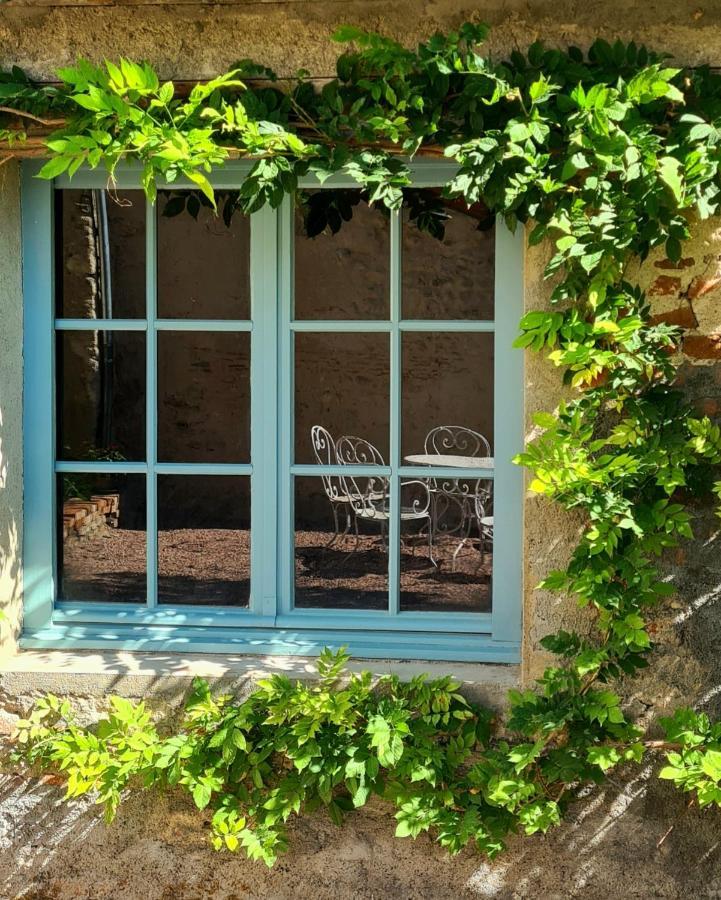 Gite L'Annexe Du Prieure Besson Exterior photo