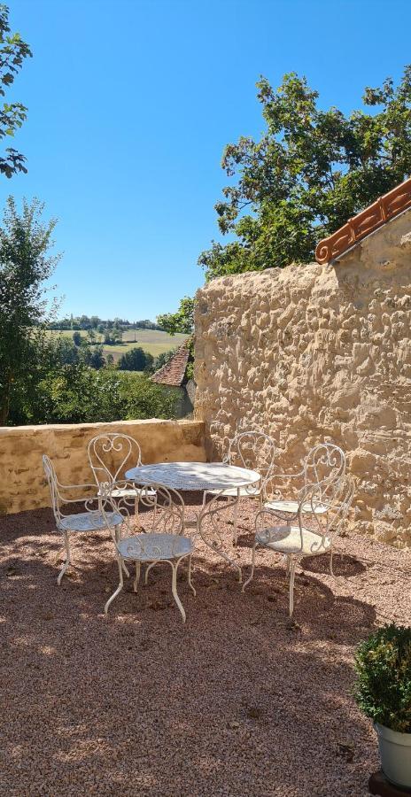 Gite L'Annexe Du Prieure Besson Exterior photo