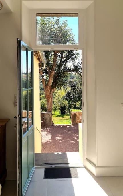 Gite L'Annexe Du Prieure Besson Exterior photo